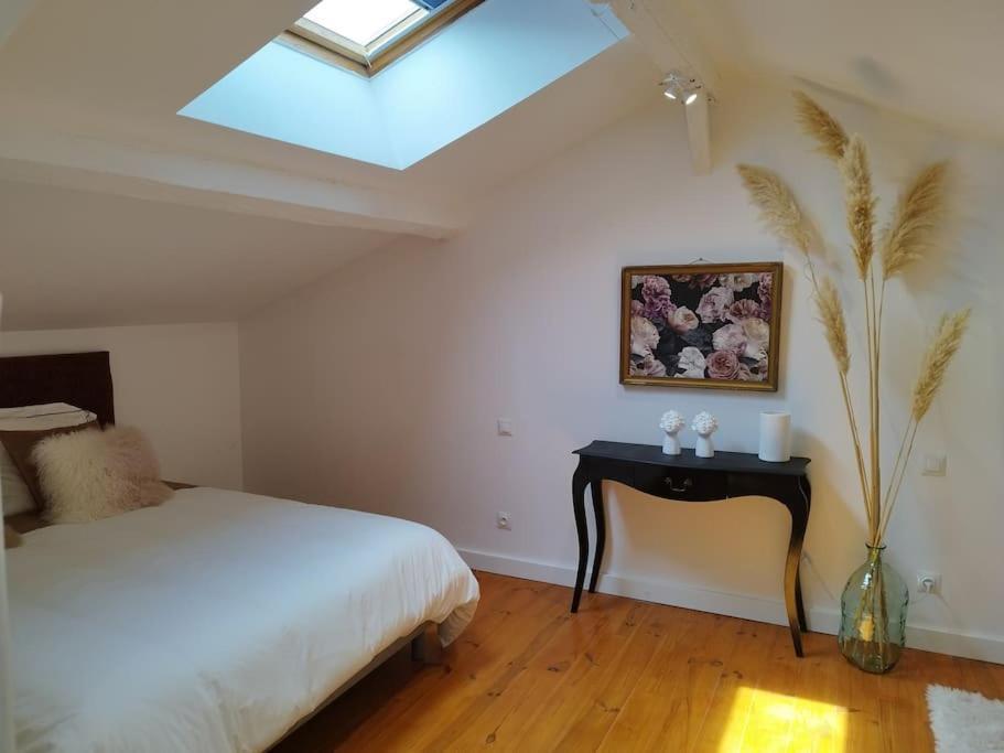 Appartement Proche Aeroport & Indret Бугуне Екстериор снимка