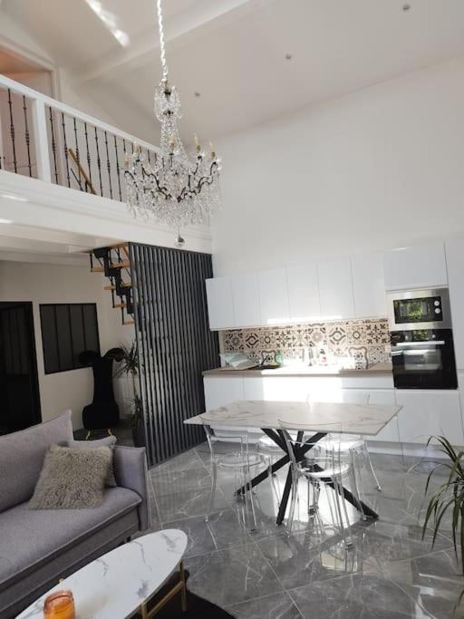 Appartement Proche Aeroport & Indret Бугуне Екстериор снимка